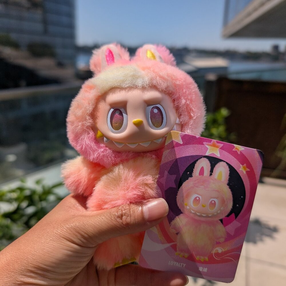 POP MART - Loyalty - The Monsters Labubu Big Into Energy Vinyl Plush